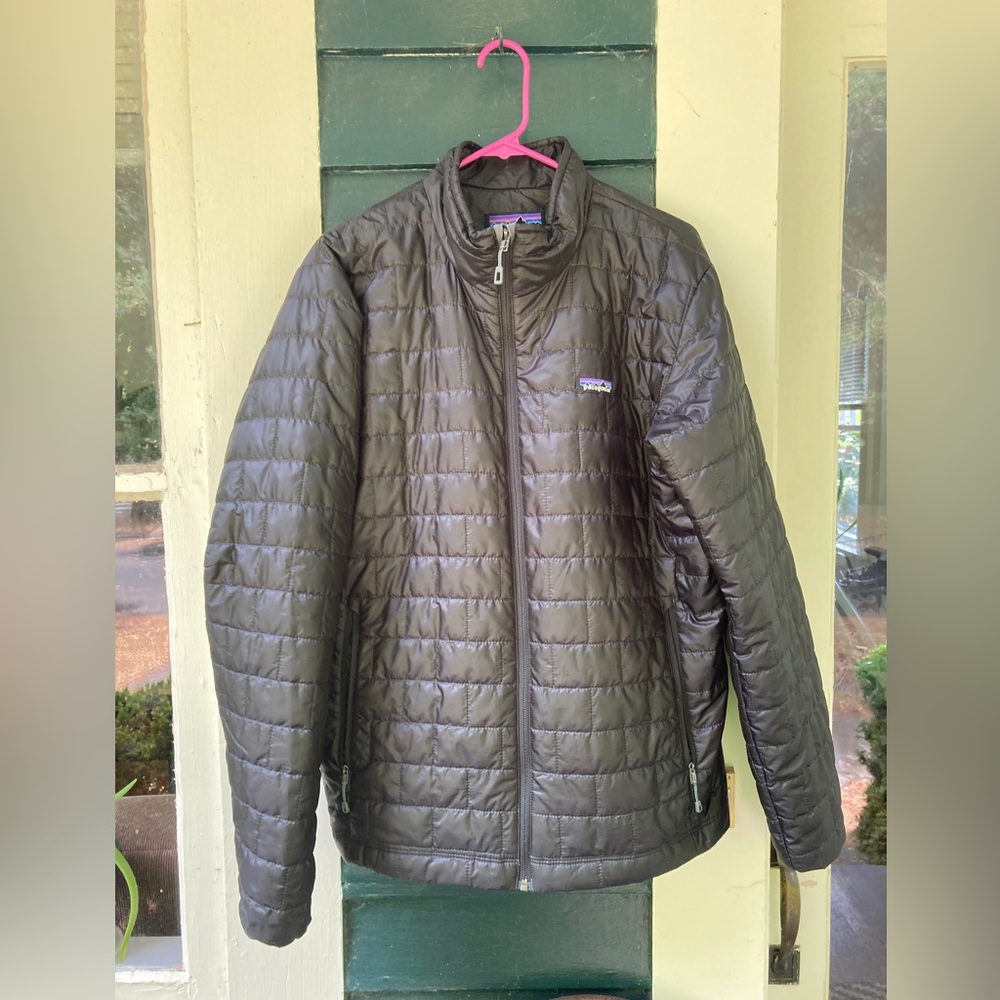 Patagonia Men’s Nano Puff Jacket Large Black